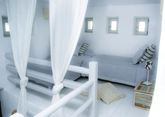 House With Private Pool *