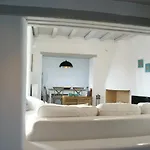 House With Private Pool 别墅 *