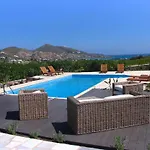 House With Private Pool Villa *