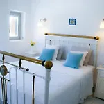 House With Private Pool * 纳乌萨