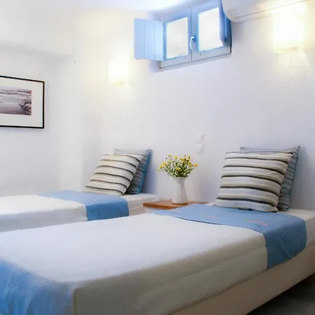 House With Private Pool Villa Naousa (Paros)