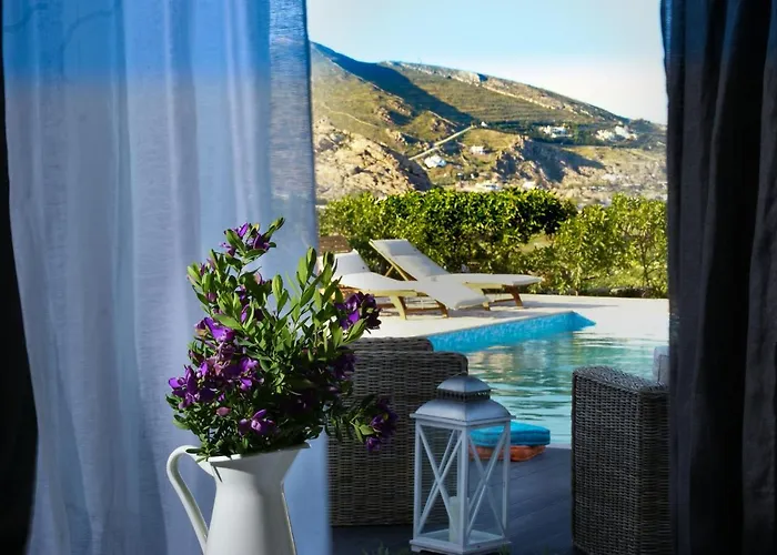 House With Private Pool *